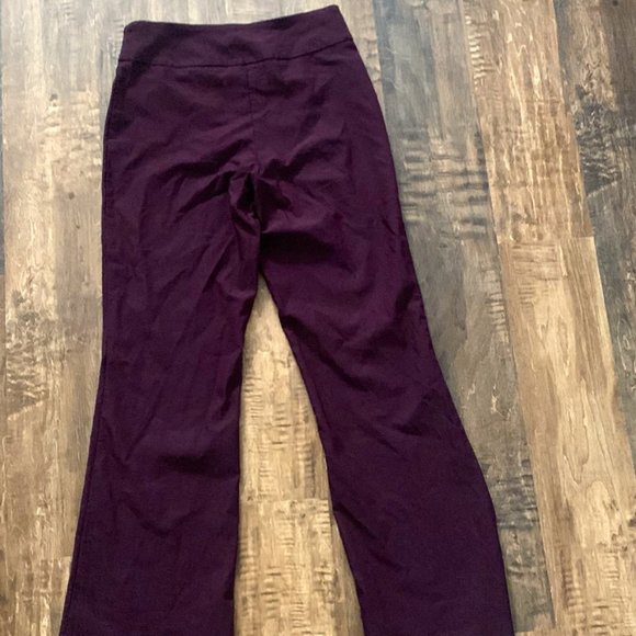 DENVERHAYES Burgundy flare pants - Picture 1 of 5